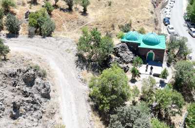 Çoban Baba Türbesi